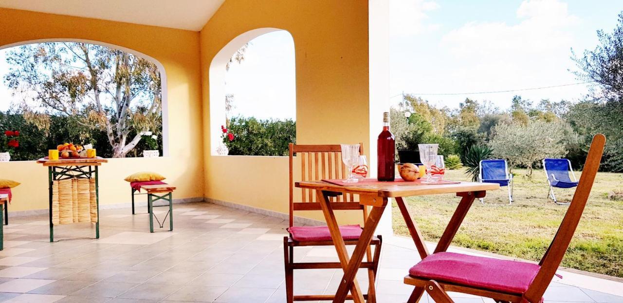 Villa Solidea Orosei Exteriör bild